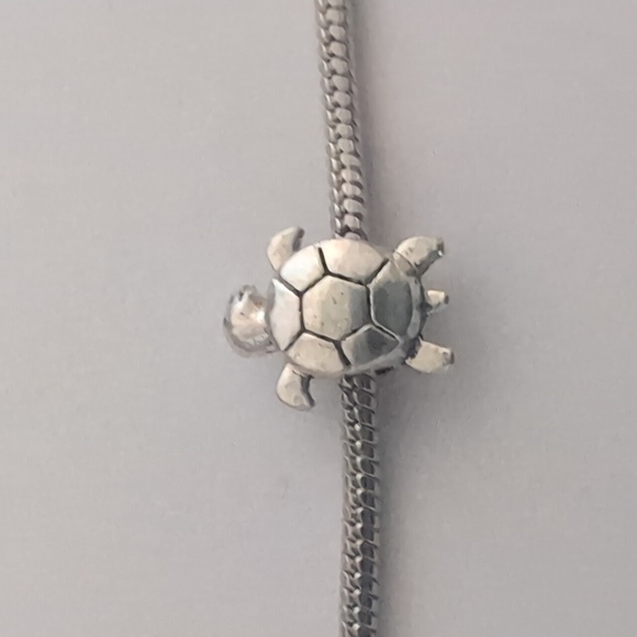 Silver Turtle Charm for Pandora Style Bracelet - Picture 1 of 4